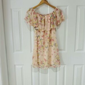 EUC XS Jr Blue Rain Floral Off-Shoulder Dress pale pink ruffled